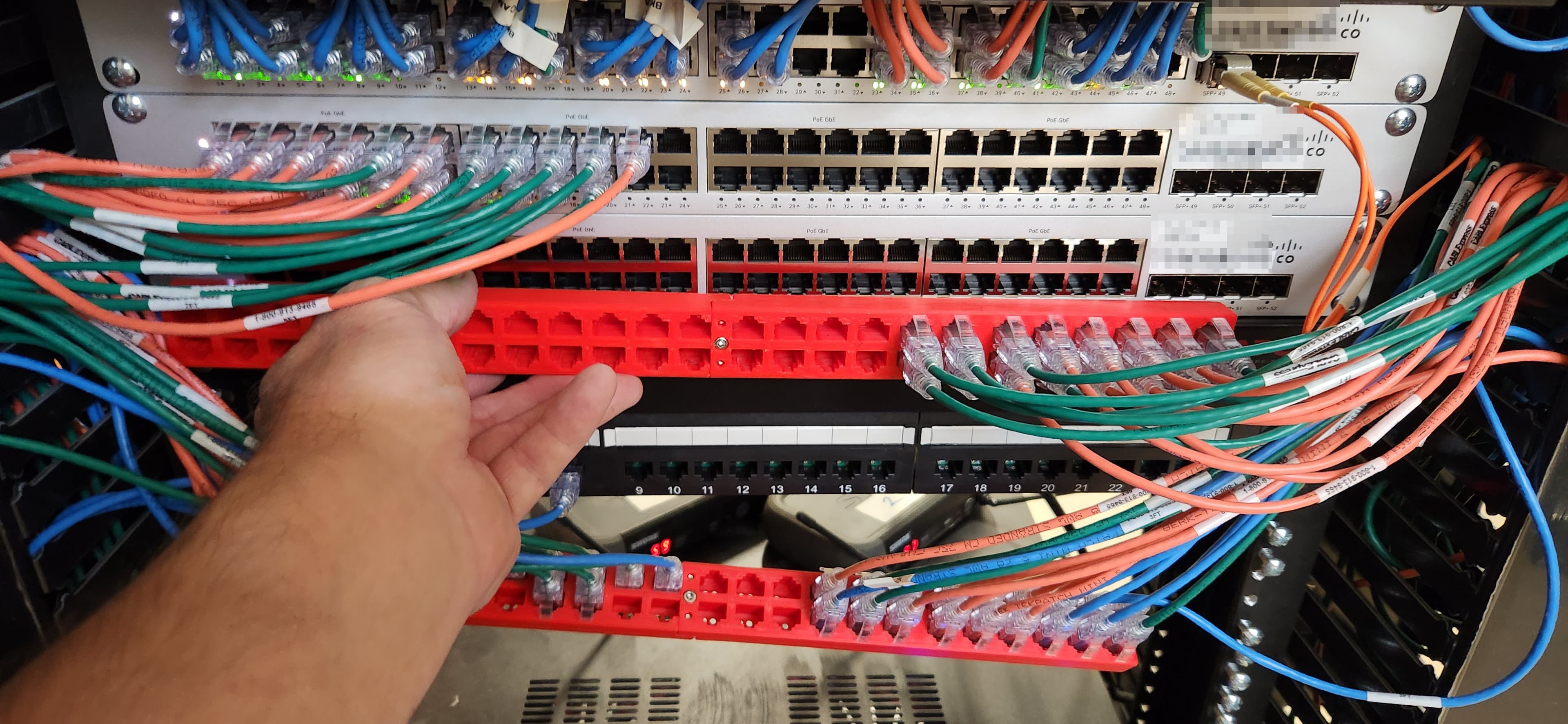 RJ45 Switch Migration Tool — RJ45 Switch Migration Tool Left